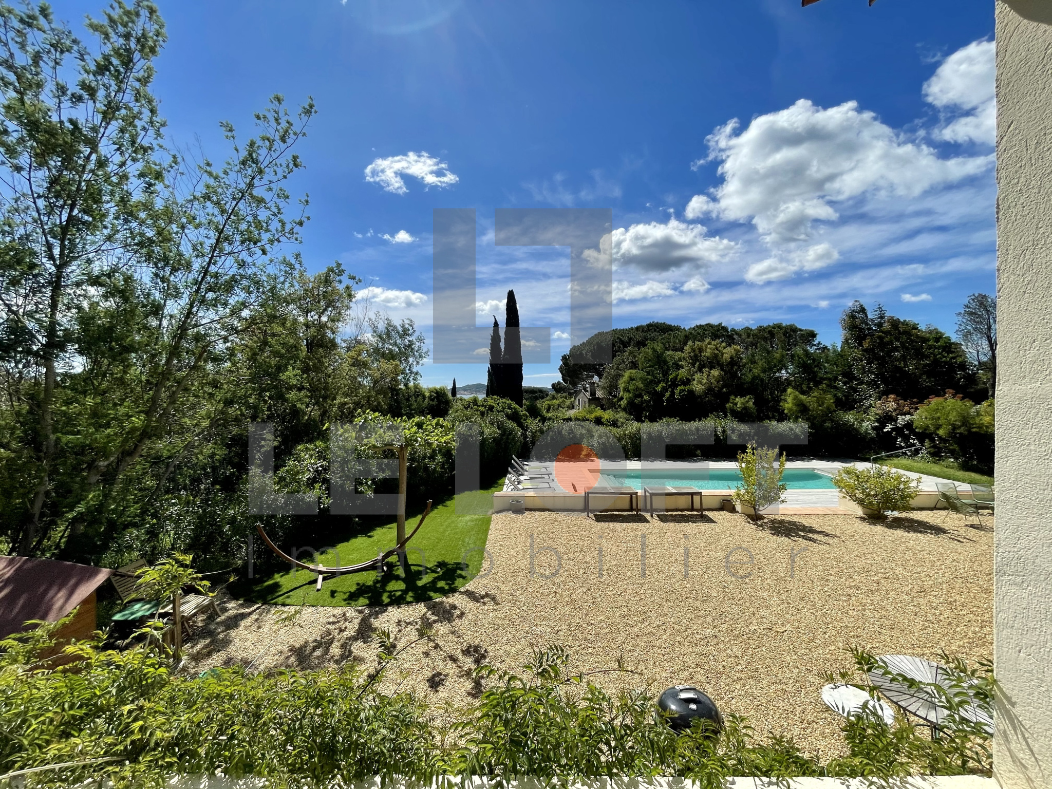 vente GRIMAUD BEAUVALLON DEMEURE VUE MER PRESTIGE Le Loft Immobilier